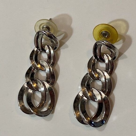 Tone Silver Chain Link Earrings - Picture 1 of 5